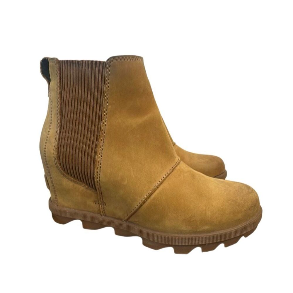 Sorel Tan Brown Suede wedge Ankle Boots 7.5